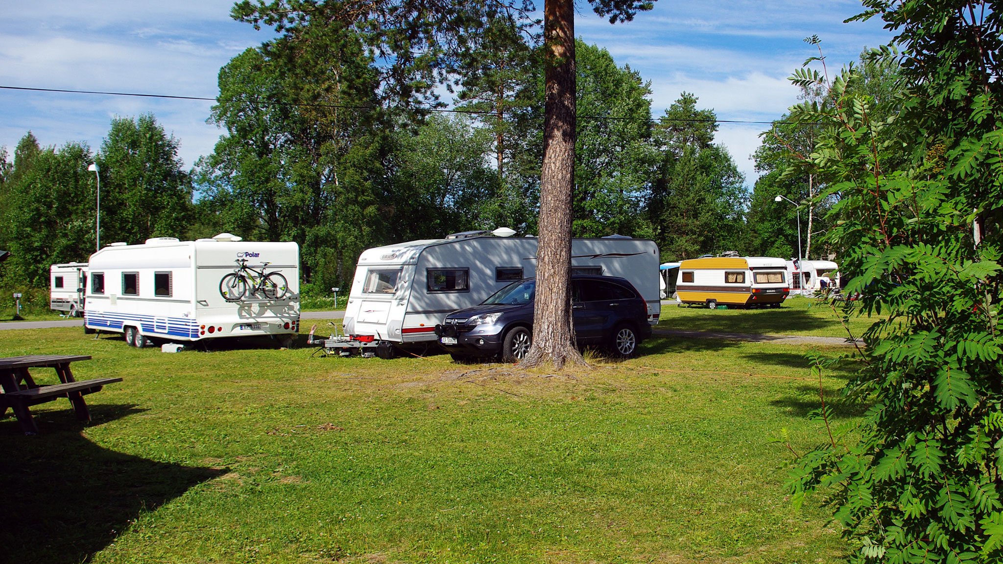 Lits Camping, Stugby och Kanot